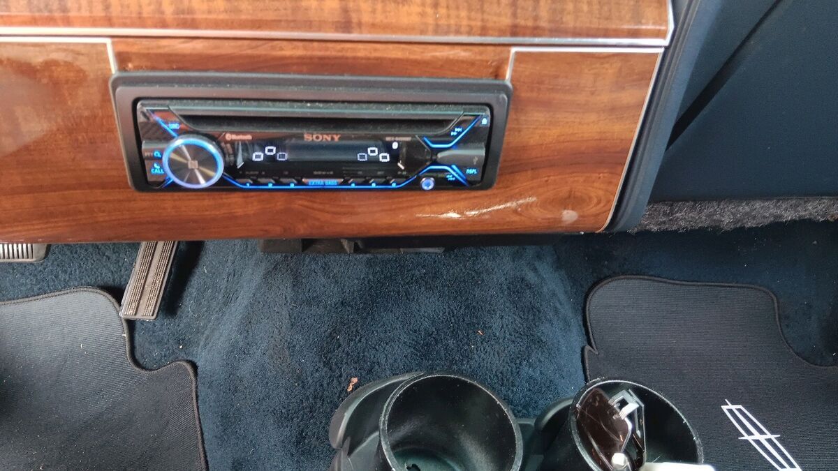 1989 Lincoln Town Car SIGNATURE - photo 12