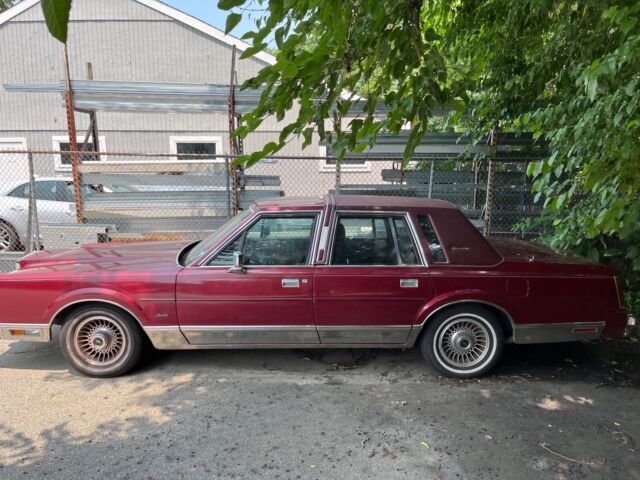 1989 Lincoln Town Car SIGNATURE - photo 4