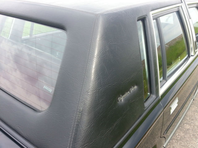1989 Lincoln Town Car - photo 9