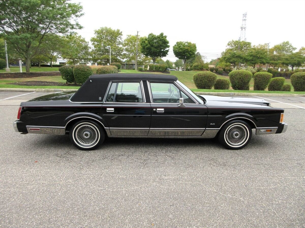 1989 Town Car Signature - photo 10