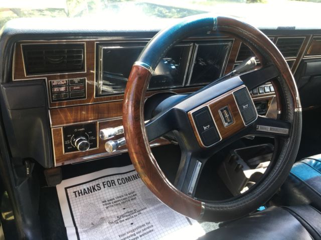 1989 Lincoln Town Car SIGNATURE - photo 10