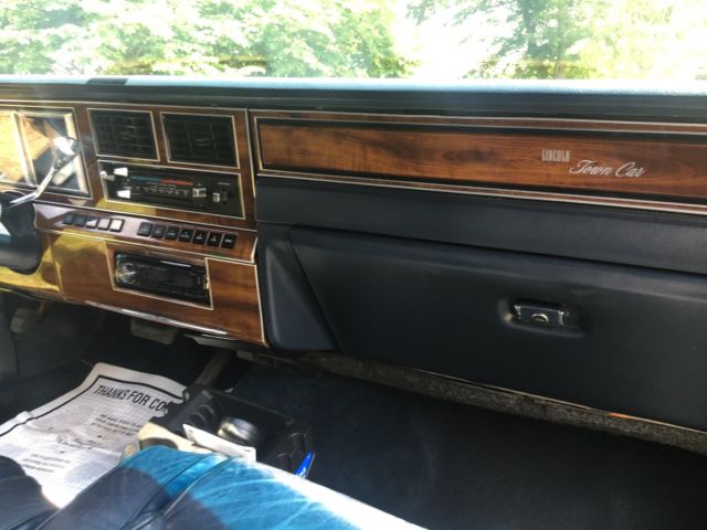 1989 Lincoln Town Car SIGNATURE - photo 13