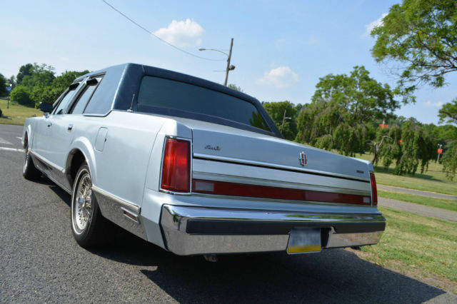 1989 Lincoln Town Car - photo 5