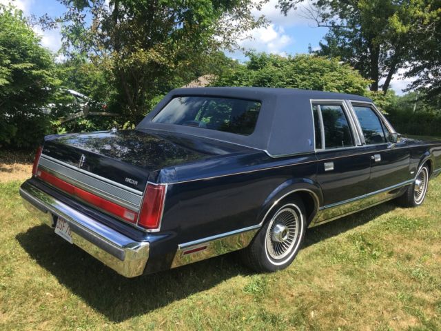 1989 Lincoln Town Car SIGNATURE - photo 7