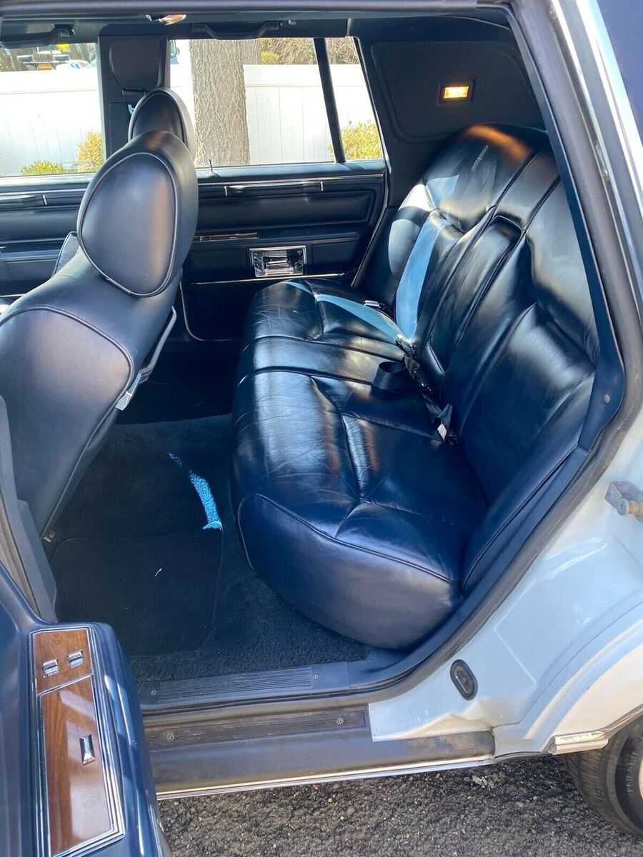 1989 Lincoln Town Car SIGNATURE SPECIAL - photo 10