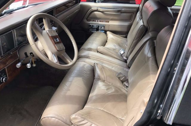 1989 Lincoln Town Car CLOTH ROOF - photo 4