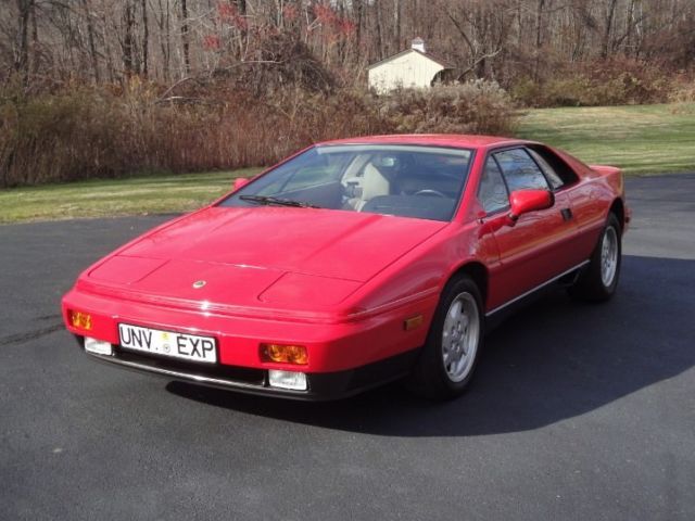 1989 Lotus Esprit (Almost New!) 1989 Lotus Esprit