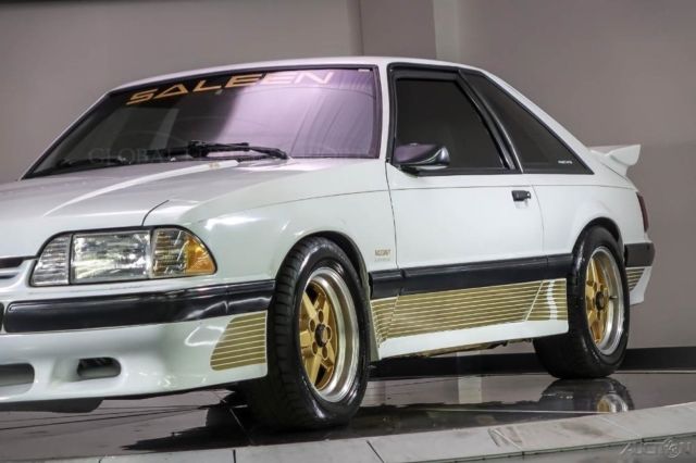 1989 Ford Mustang LX Hatchback 2-Door - photo 3