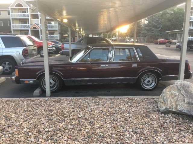 1989 Lincoln Town Car - photo 6