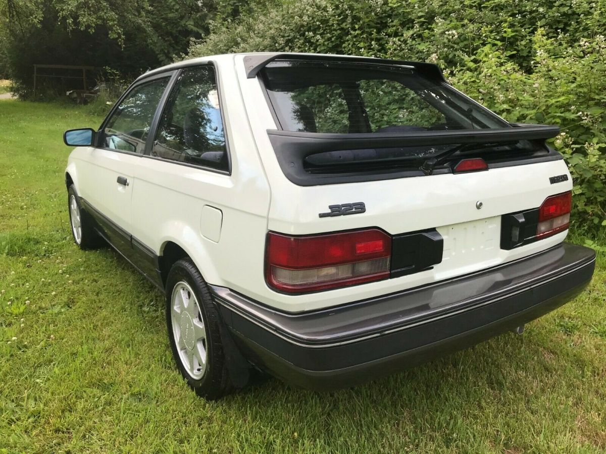 1989 Mazda 323 GTX - photo 4