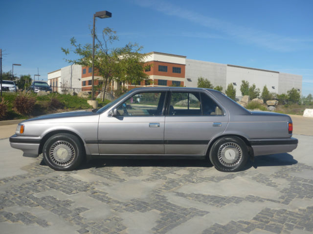 1989 Mazda 929 Base Sedan 4-Door - photo 2