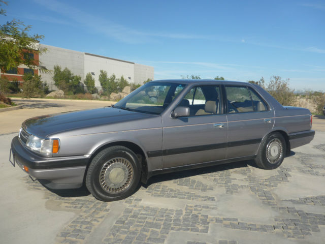 1989 Mazda 929 Base Sedan 4-Door - photo 4