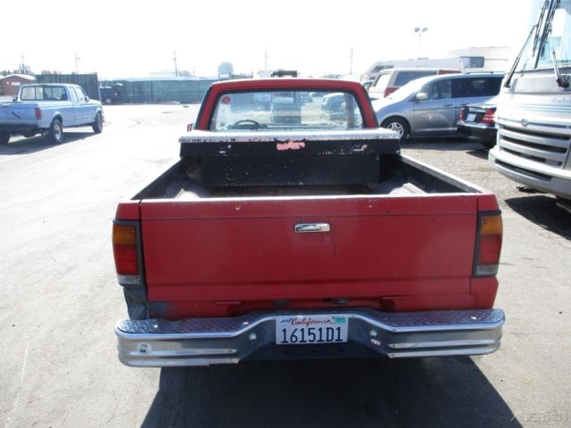 1989 Mazda B-Series Pickups - photo 4