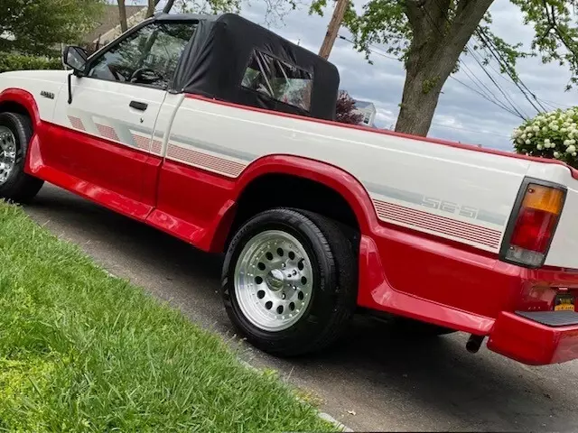 1989 Mazda Custom - photo 2