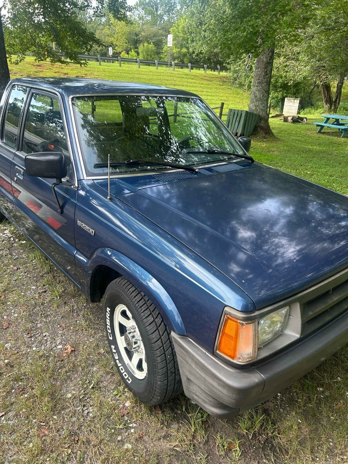 1989 Mazda B-Series Pickups CAB PLUS - photo 3