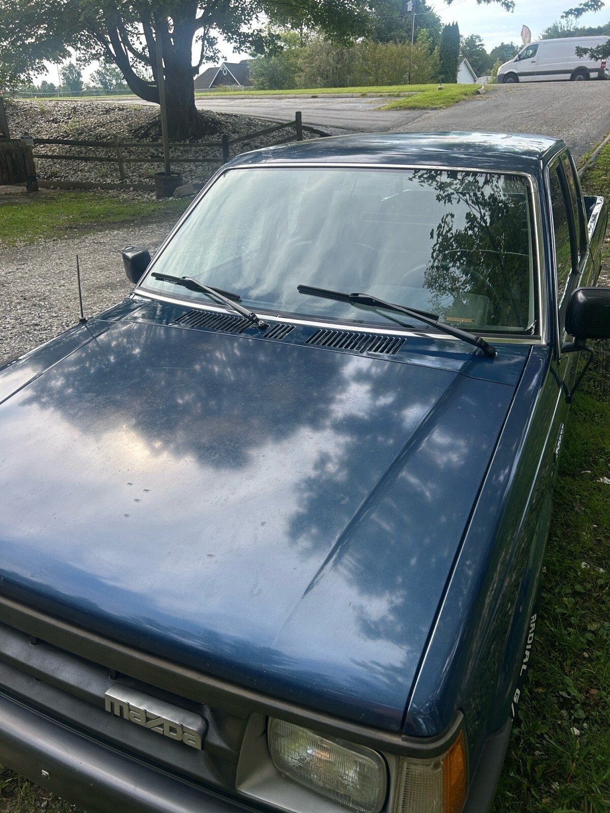 1989 Mazda B-Series Pickups CAB PLUS - photo 4