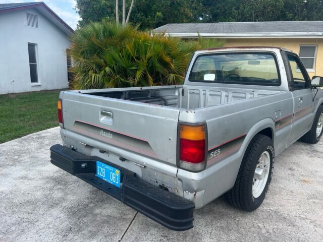 1989 Mazda B-Series Pickups SHORT BED - photo 6