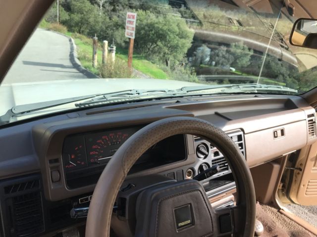 1989 Mazda B-Series Pickups - photo 11