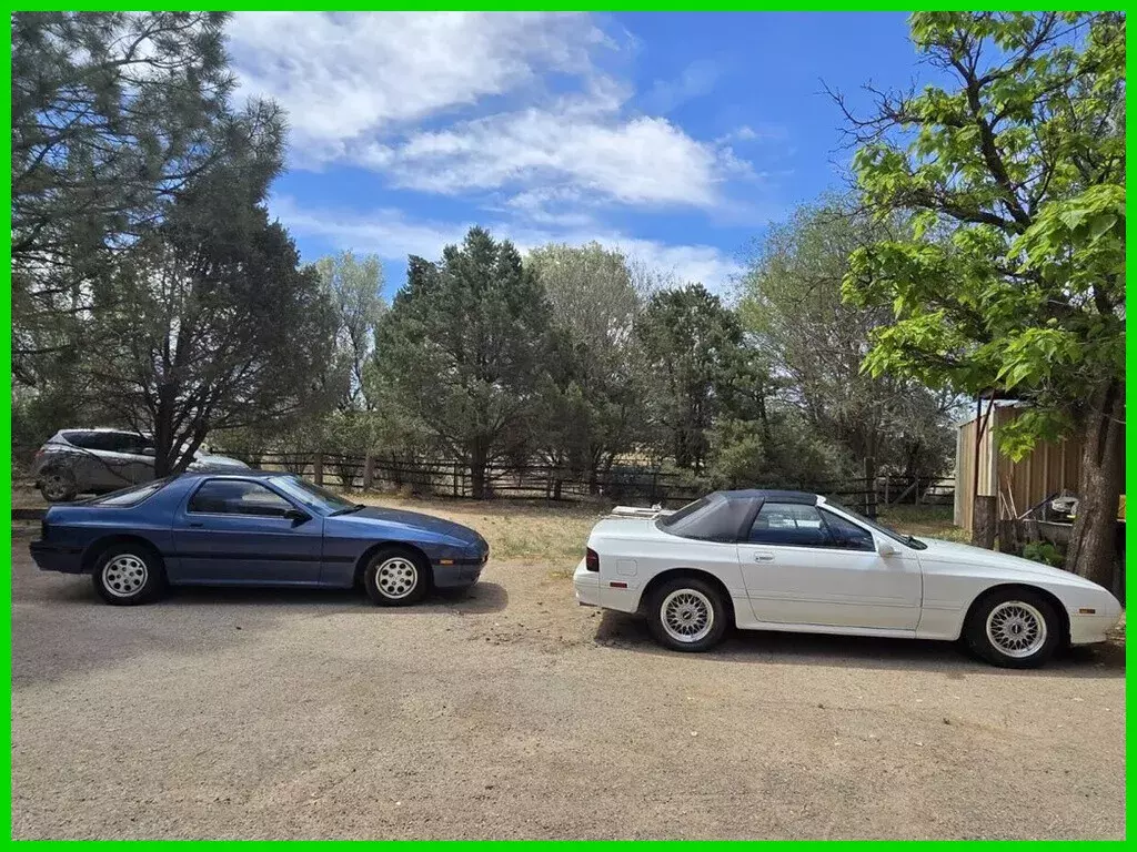 1989 Mazda Rx-7 Convertible & Sold As Pairs Clear Titles 1989 Mazda RX-7 1987 Mazda Rx-7 Hatchback