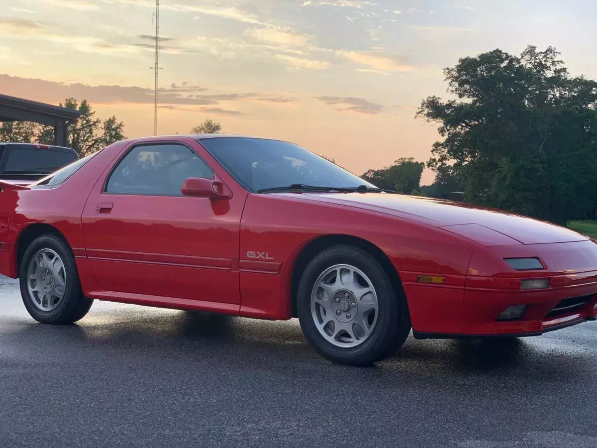 1989 Mazda RX-7 Low Miles, Rare Leather Seats, One of the cleanest ones left RX7 1989 Mazda RX-7