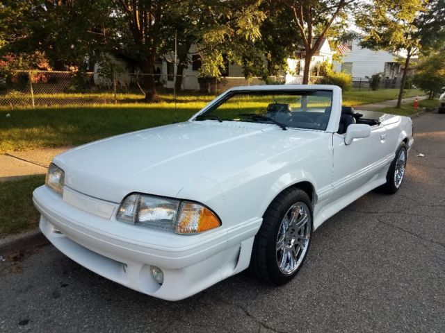 1989 Ford Mustang ASC McLaren