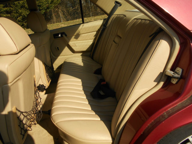 1989 Mercedes-Benz 190-Series 190E - photo 13