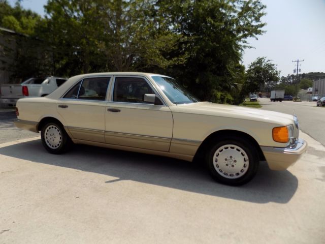 1989 Mercedes-Benz 300-Series se sedan - photo 2