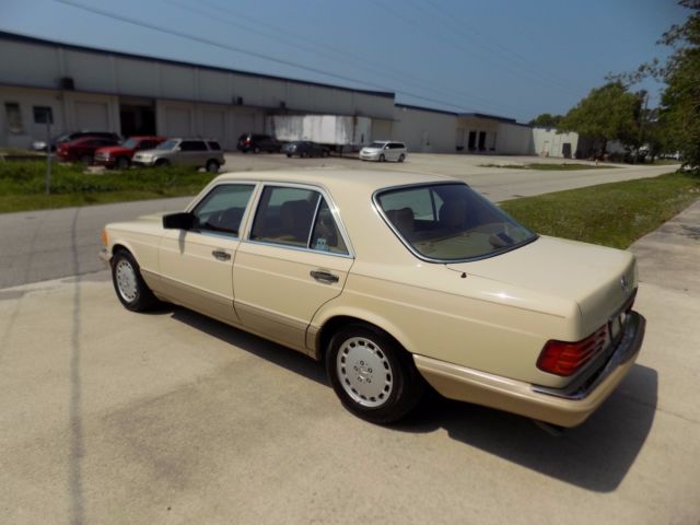 1989 Mercedes-Benz 300-Series se sedan - photo 8