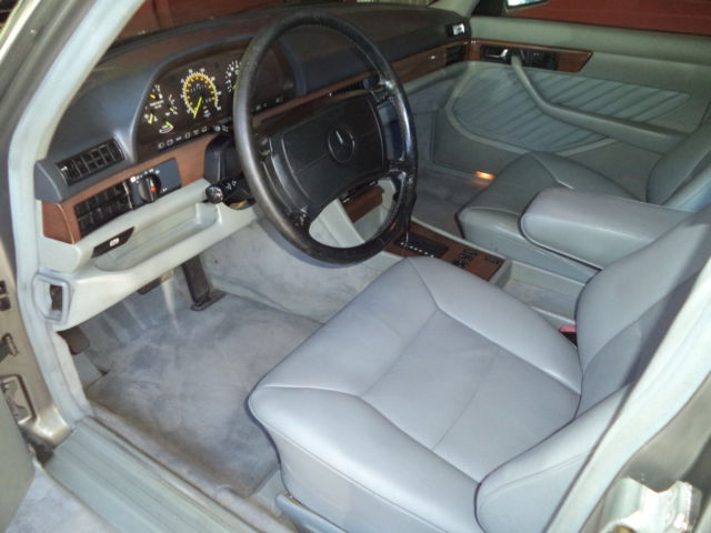 1989 Mercedes-Benz 300-Series - photo 11