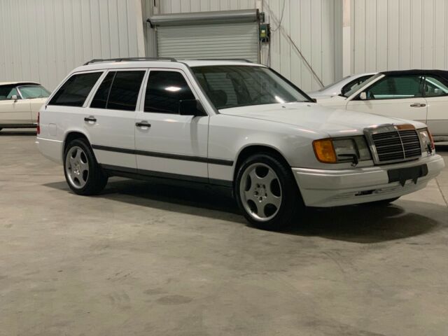 1989 Mercedes-Benz 300-Series - photo 5