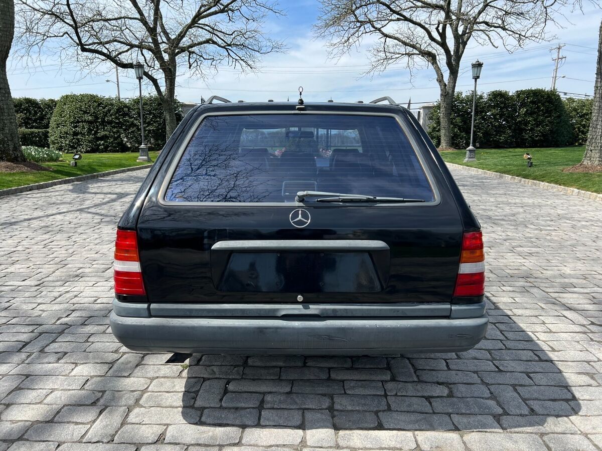 1989 Mercedes-Benz 300-Series - photo 7