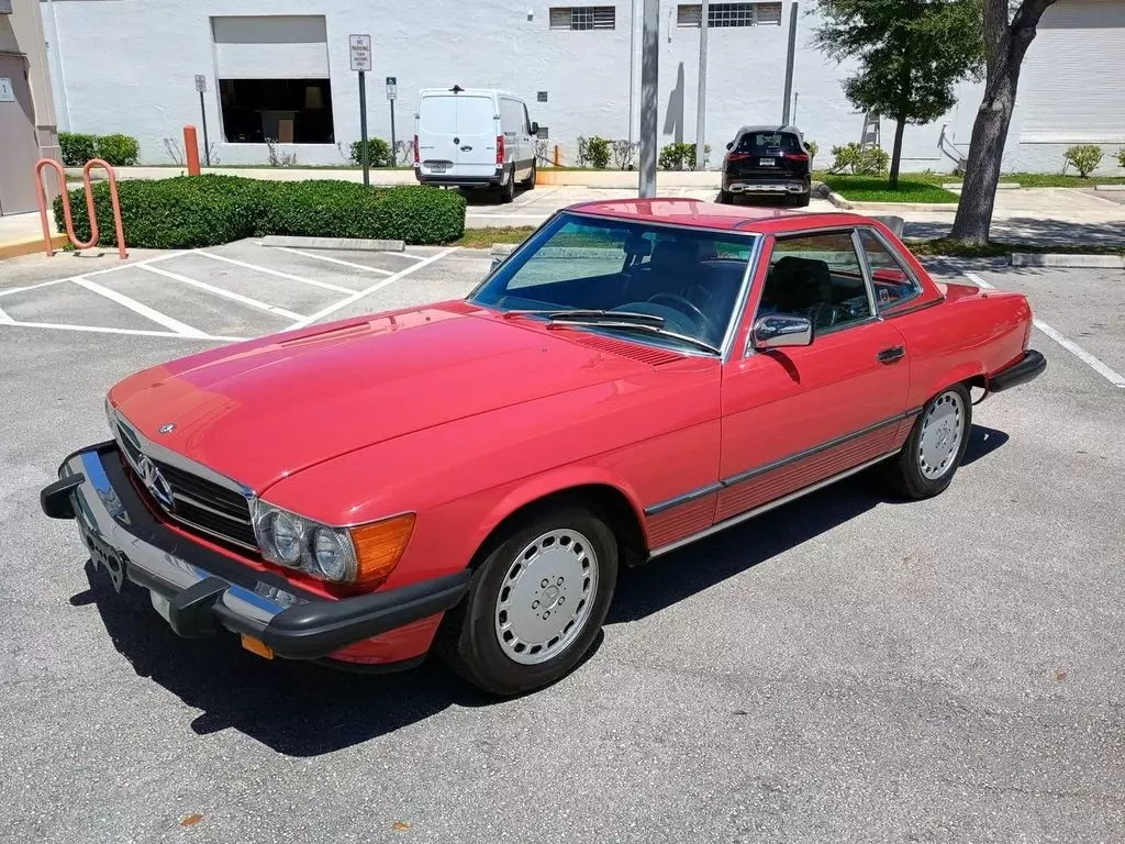 1989 MERCEDES 560 SL 50000 MILES CLEAN CARFAX FLORIDA CAR WORLDWIDE SHIPPING 1989 Mercedes-Benz 560 Series 560 Series 2dr Coupe 560SL Roadster