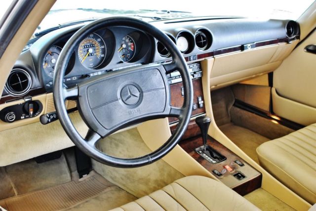 1989 Mercedes-Benz SL-Class Roadster 2 Tops Low Miles A/C - photo 7