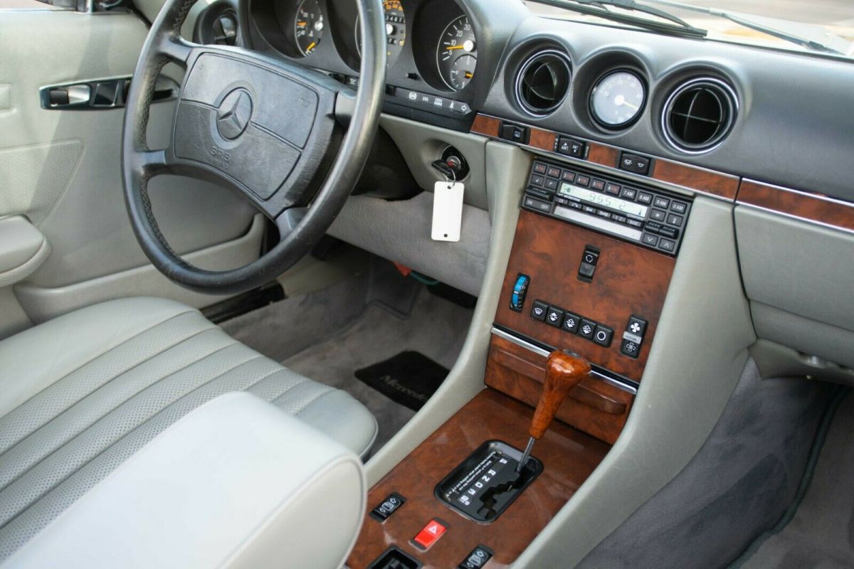 1989 Mercedes-Benz 500-Series 2DR - photo 12