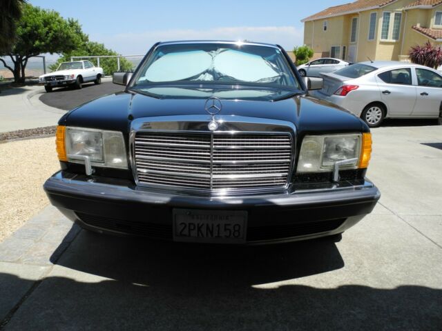1989 Mercedes-Benz S-Class 560SEL