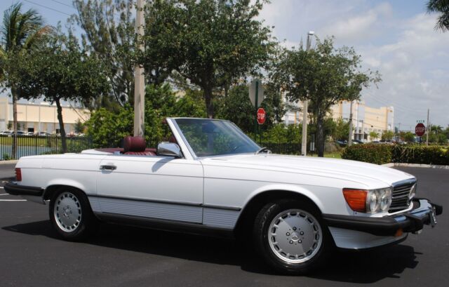 1989 Mercedes-Benz SL-Class 560SL - photo 2
