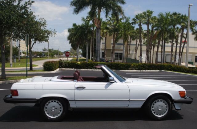 1989 Mercedes-Benz SL-Class 560SL - photo 4
