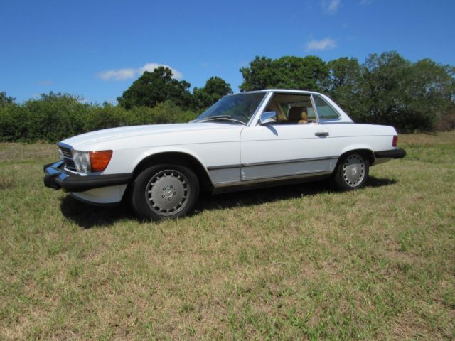 1989 Mercedes 560SL ** LOW RESERVE ** 1989 Mercedes-Benz SL-Class