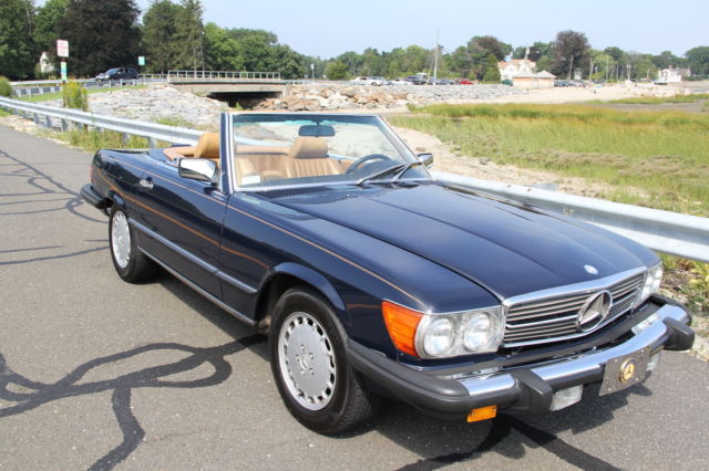 1989 MERCEDES 560SL "LOW MILEAGE STUNNING CAR, WELL MAINTAINED, THE BEST!!!" 1989 Mercedes-Benz 500-Series 2dr Coupe 56