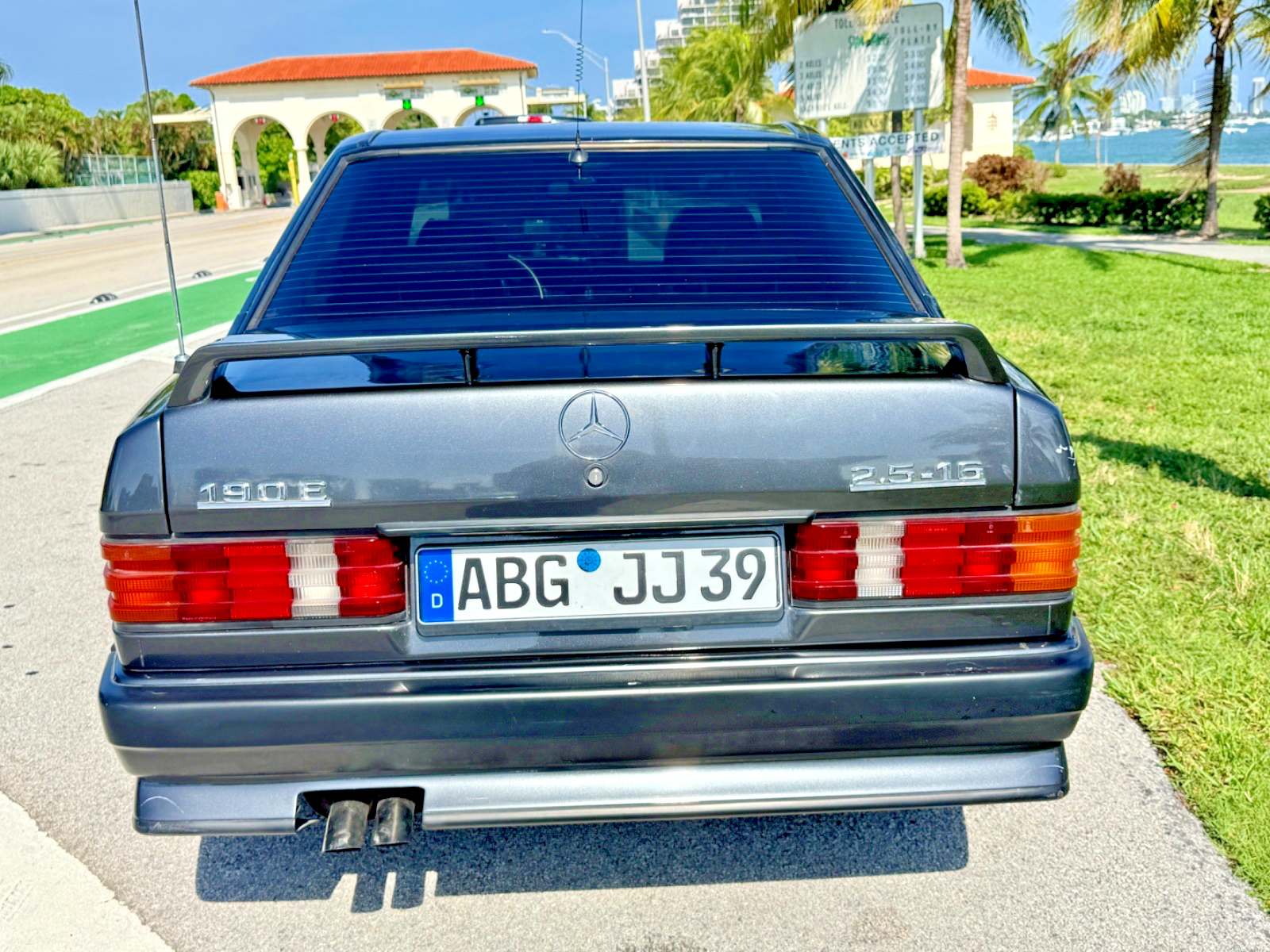 1989 Mercedes-Benz 190-Series 2.5-16V COSWORTH - photo 9