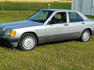 1989 Mercedes Benz 190D 2.5 5 cylinder diesel 1989 Mercedes-Benz 190-Series