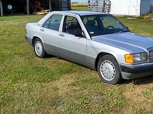 1989 Mercedes-Benz 190-Series - photo 2