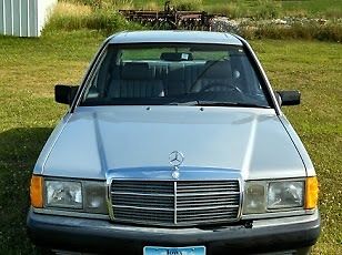 1989 Mercedes-Benz 190-Series - photo 3