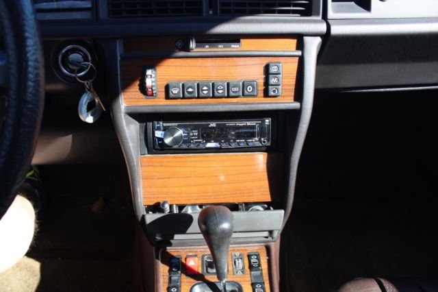 1989 Mercedes-Benz 190-Series - photo 12
