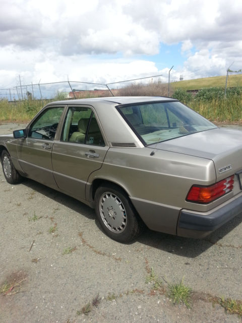 1989 Mercedes-Benz 190-Series - photo 11