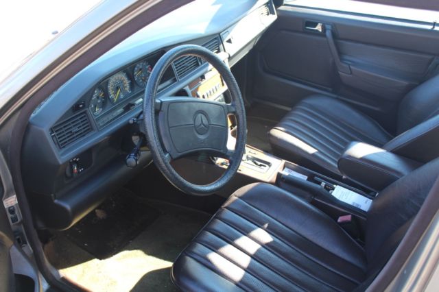 1989 Mercedes-Benz 190-Series - photo 3