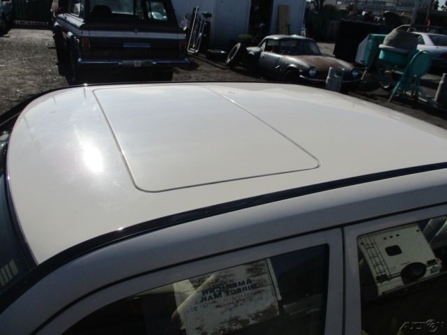 1989 Mercedes-Benz 190-Series 4 Dr - photo 11