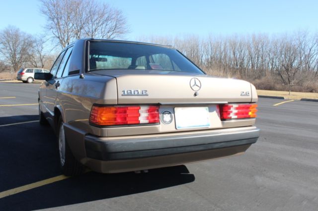1989 Mercedes-Benz 190-Series - photo 6