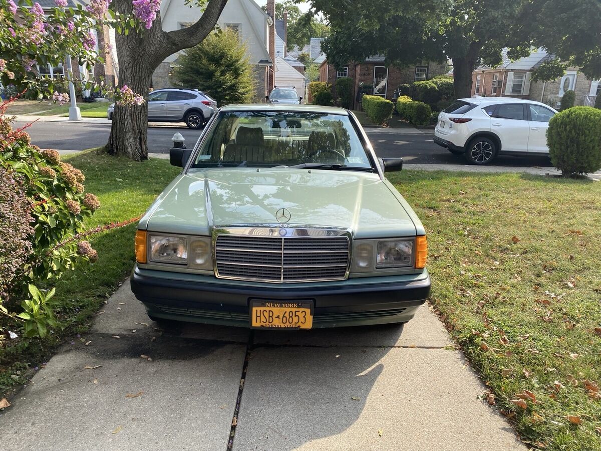 1989 Mercedes-Benz 190-Series E 2.6 - photo 3