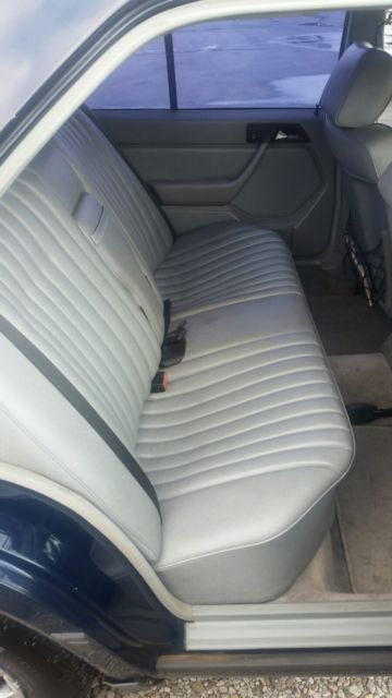 Mercedes-Benz E-Class - photo 8